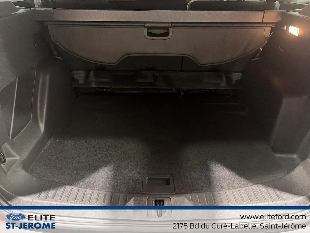 2016 Ford Escape SE,FWD in Charlemagne, Quebec - 11 - w1024h768px