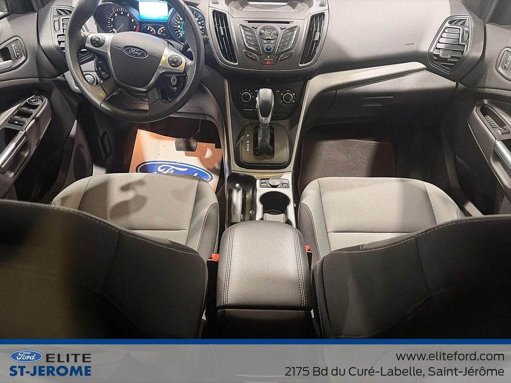2016 Ford Escape SE,FWD in Charlemagne, Quebec - 19 - w1024h768px