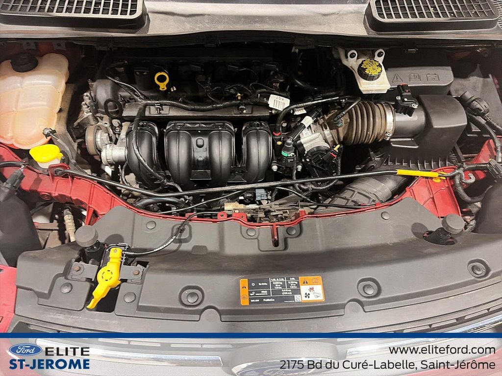 2016 Ford Escape SE,FWD in Charlemagne, Quebec - 15 - w1024h768px