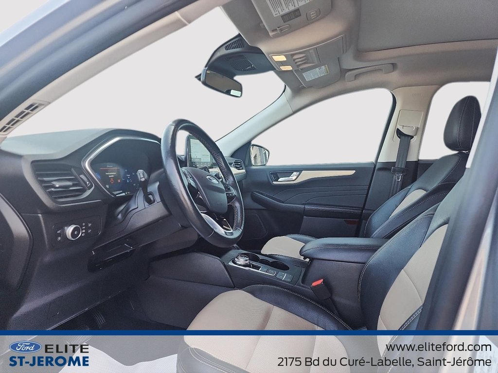 Ford Escape Titanium Plug-In Hybrid  , FULL, TOIT PANORAMIQUE, 2021 à Charlemagne, Québec - 10 - w1024h768px