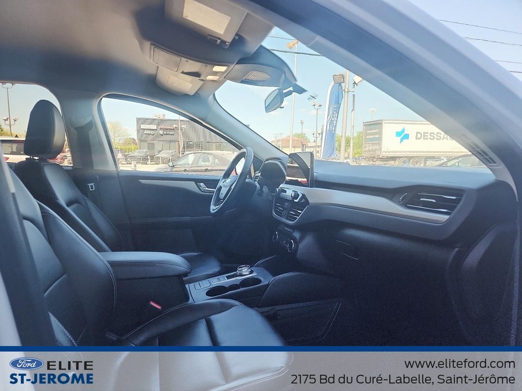 Ford Escape SEL Plug-In Hybrid , SIEGES ET VOLANT CHAUFFANTS, 2022 à Charlemagne, Québec - 11 - w1024h768px