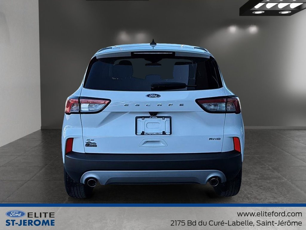 2022 Ford Escape SE , AWD, SIGES CHAUFFANTS, ANGLES MORTS, APPLE CA in Charlemagne, Quebec - 3 - w1024h768px