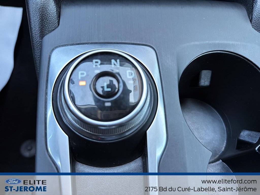2022 Ford Escape SE , AWD, SIGES CHAUFFANTS, ANGLES MORTS, APPLE CA in Charlemagne, Quebec - 16 - w1024h768px