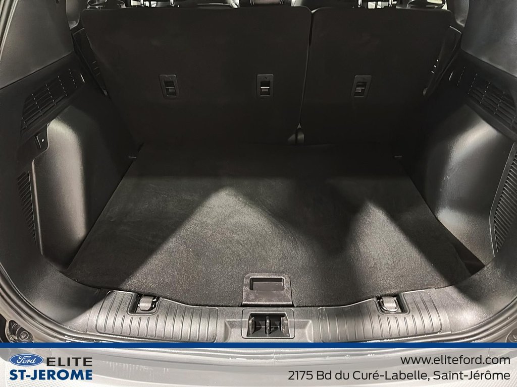 Ford Escape SEL,AWD 2022 à Charlemagne, Québec - 6 - w1024h768px