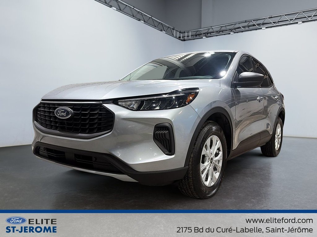Ford Escape Active,AWD 2023 à Saint-Jérôme, Québec - 1 - w1024h768px