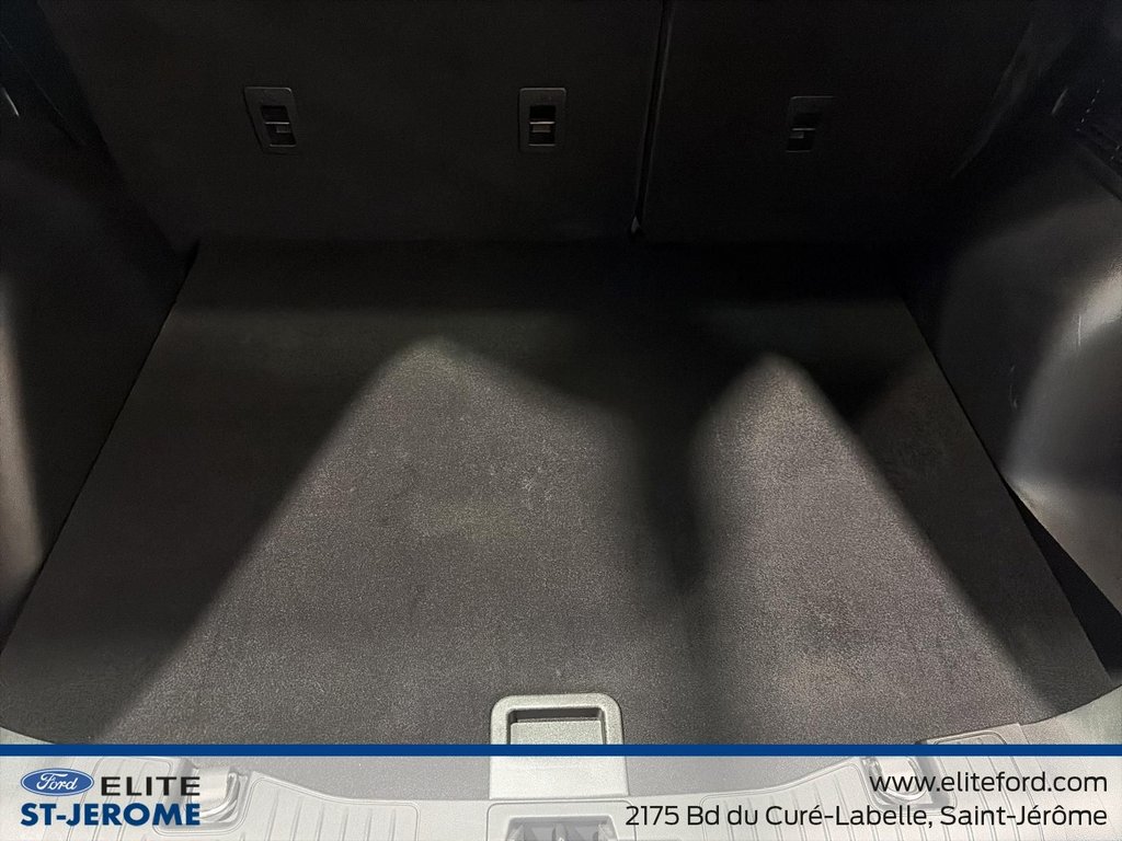 Ford Escape Active,AWD 2023 à Saint-Jérôme, Québec - 11 - w1024h768px
