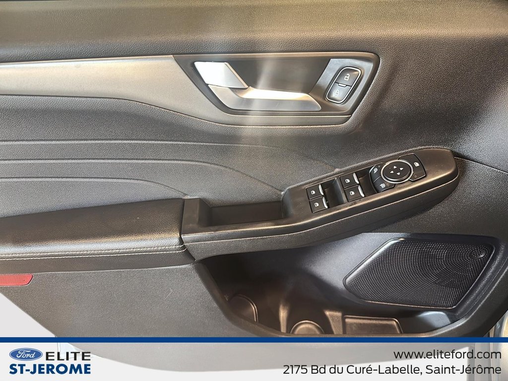 2024 Ford Escape PHEV in Charlemagne, Quebec - 18 - w1024h768px