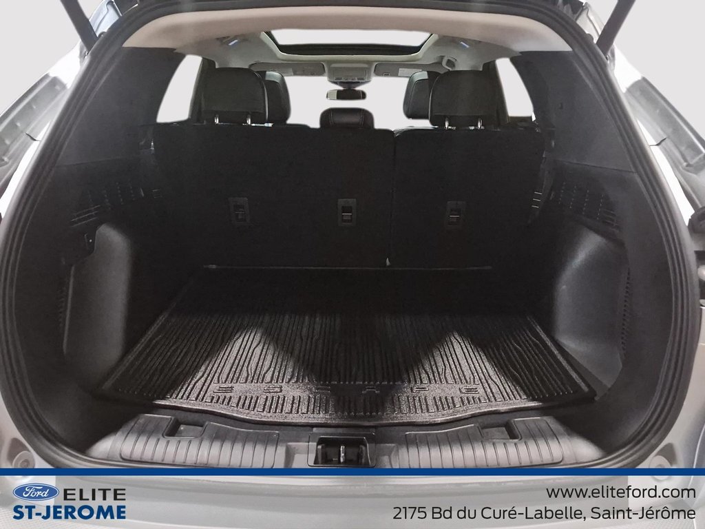 Ford Escape Platinum, Hybride, AWD, Hitch 2024 à Saint-Jérôme, Québec - 11 - w1024h768px