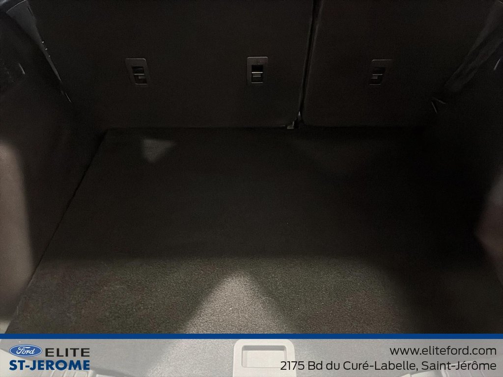2026 Ford Escape PHEV in Saint-Jérôme, Quebec - 11 - w1024h768px