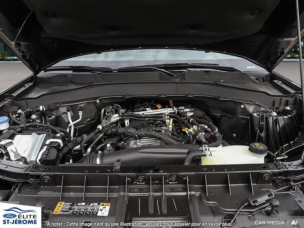 Ford Explorer Active 2025 à Charlemagne, Québec - 6 - w1024h768px