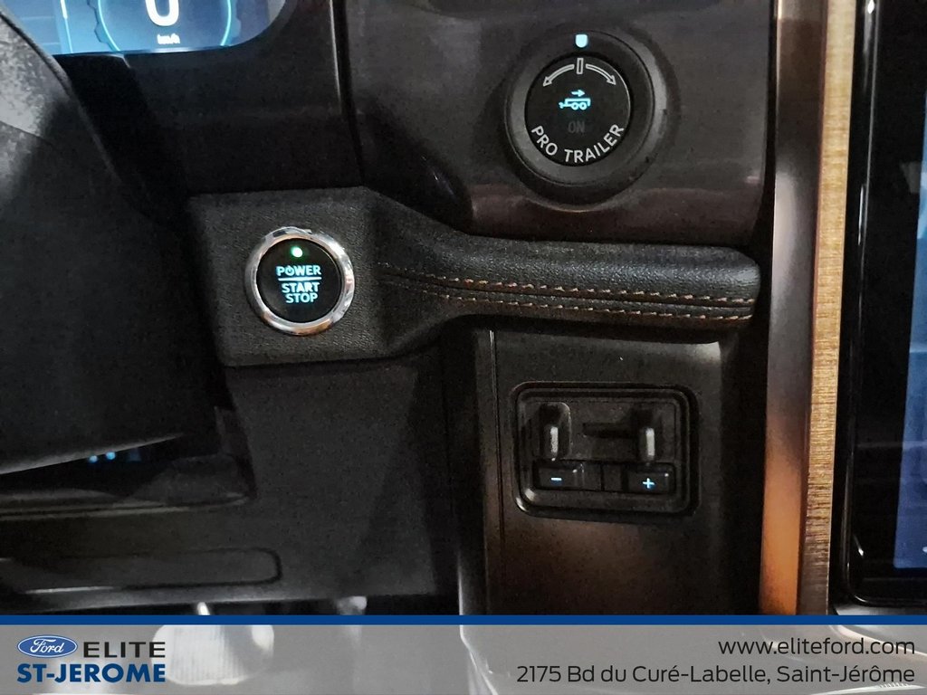 2022 Ford F-150 Lightning Lariat, Grosse Batterie,Freins de remorque in Charlemagne, Quebec - 22 - w1024h768px