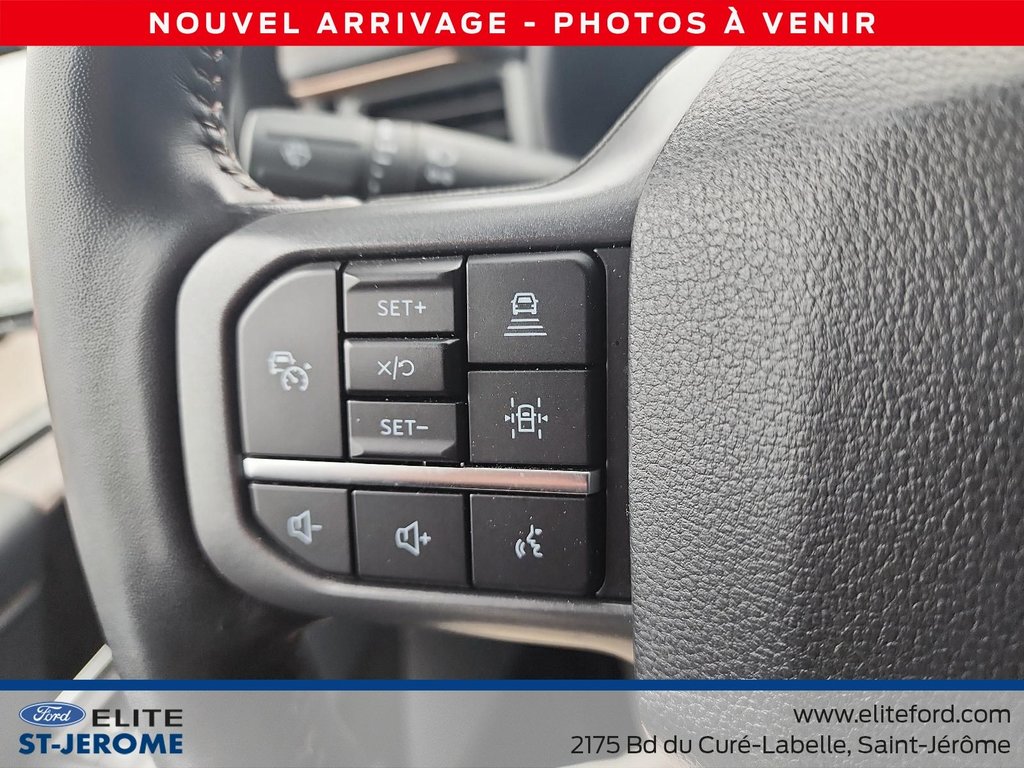 Ford F-150 Lightning LARIAT ,CUIR,GPS,SIEGE ET VOLANT CHAUFFANT 2023 à Charlemagne, Québec - 11 - w1024h768px