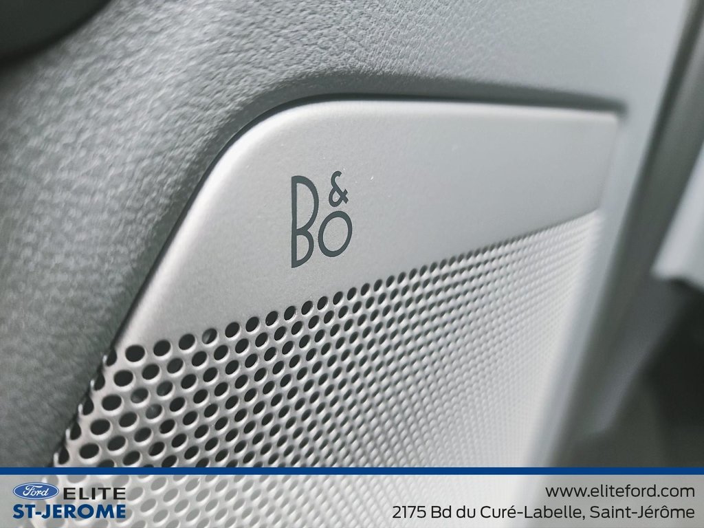 2024 Ford F-150 Lightning Flash ,BATT LONGUE DUREE, ECRAN 12PO, MAG 20POENS. in Charlemagne, Quebec - 9 - w1024h768px