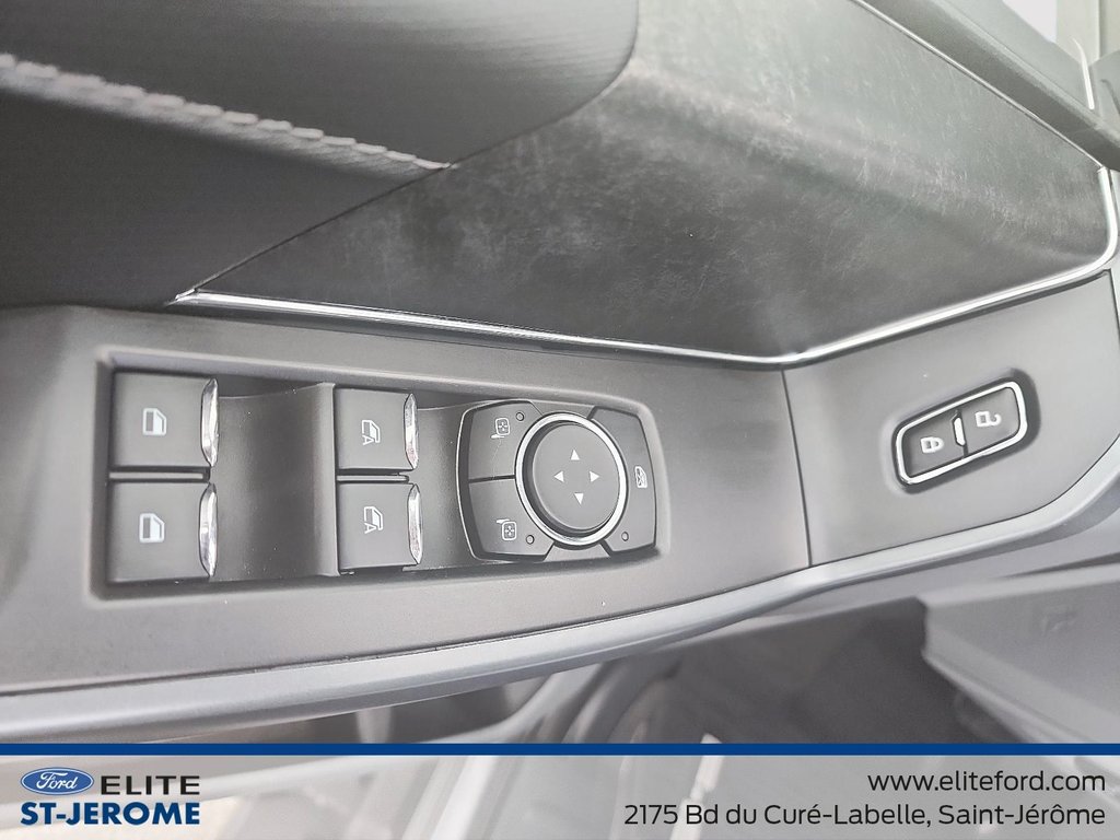 2024 Ford F-150 Lightning Flash ,BATT LONGUE DUREE, ECRAN 12PO, MAG 20POENS. in Charlemagne, Quebec - 8 - w1024h768px