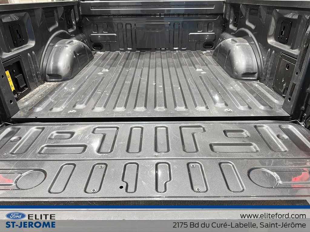 2024 Ford F-150 Lightning XLT,PETITE BATTERIE,SIEG ELECTRIQUE,BANC CHAUFFANT in Charlemagne, Quebec - 26 - w1024h768px
