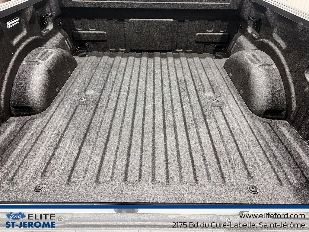 2024 Ford F-150 Lightning LARIAT in Charlemagne, Quebec - 22 - w1024h768px
