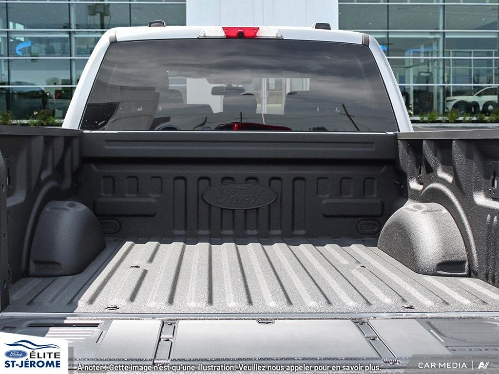 2025 Ford F-150 Lightning XLT in Charlemagne, Quebec - 7 - w1024h768px