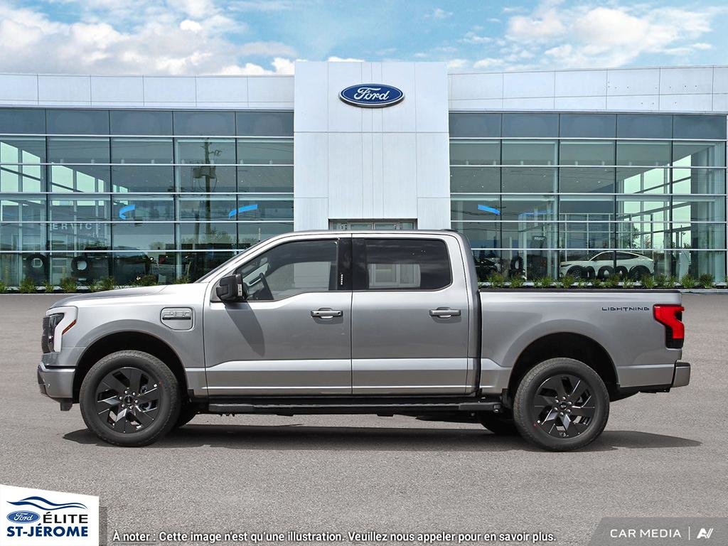 Ford F-150 Lightning Flash 2025 à Charlemagne, Québec - 3 - w1024h768px