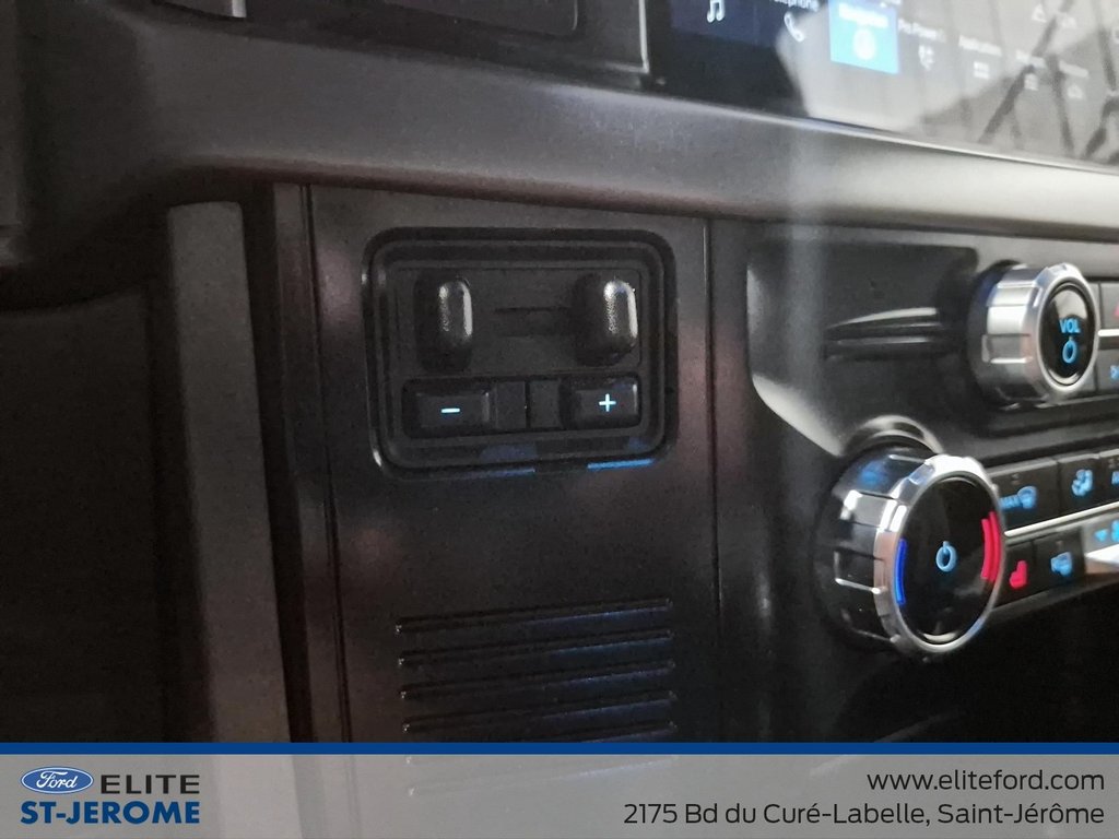 2025 Ford F-150 Lightning XLT, Petite Batterie, Ens Max Tow Package in Charlemagne, Quebec - 24 - w1024h768px