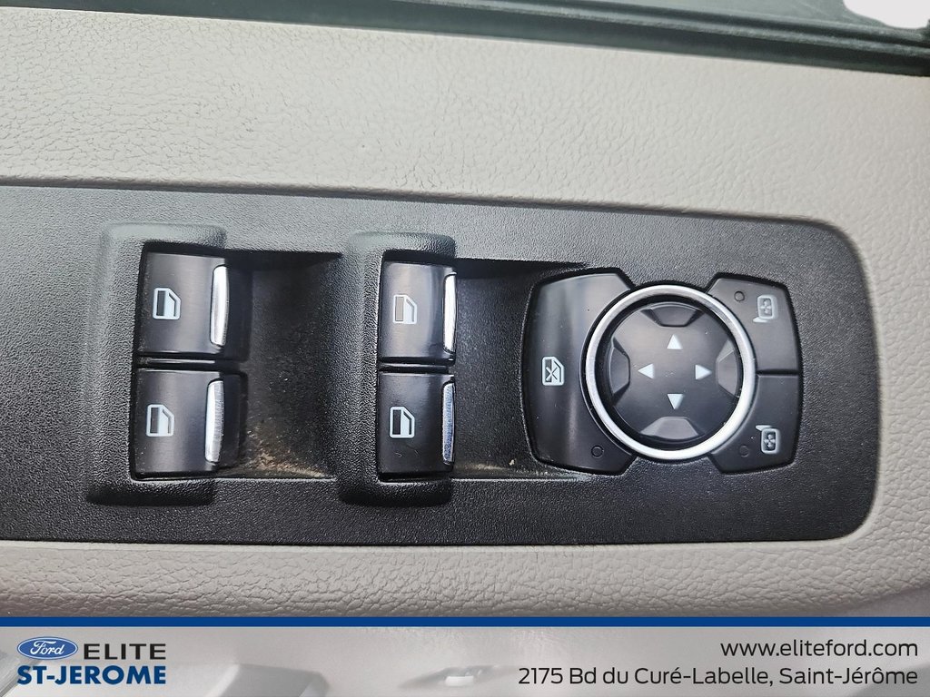 2019 Ford F-150 XLT ,5.0L , XTR PKG, BOITE 6.5'', CONSOLE, TONNEAU in Charlemagne, Quebec - 7 - w1024h768px
