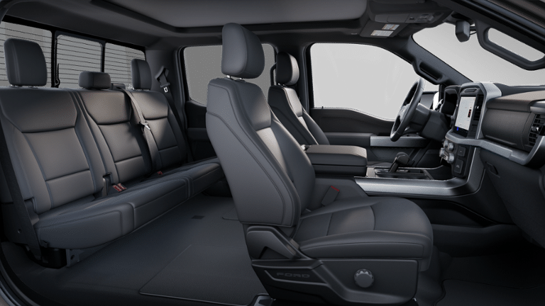 2025 Ford F-150 XLT in Charlemagne, Quebec - 6 - w1024h768px