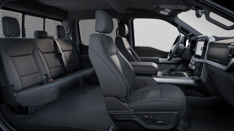 2025 Ford F-150 XLT in Charlemagne, Quebec - 6 - w1024h768px