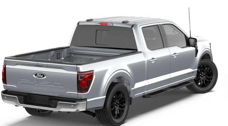Ford F-150 XLT 2026 à Charlemagne, Québec - 3 - w1024h768px