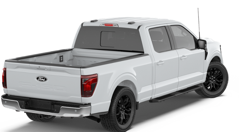 2026 Ford F-150 XLT in Charlemagne, Quebec - 3 - w1024h768px