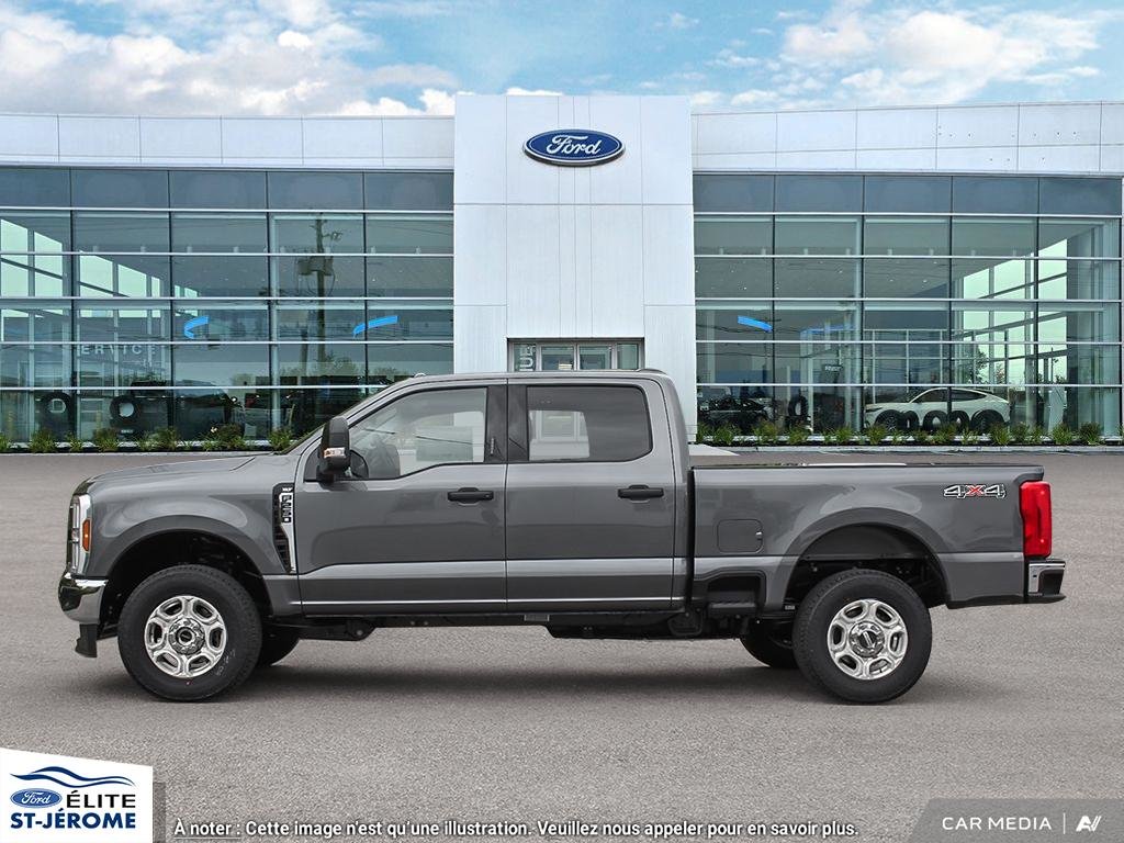 Ford F-250 XLT 2026 à Charlemagne, Québec - 3 - w1024h768px