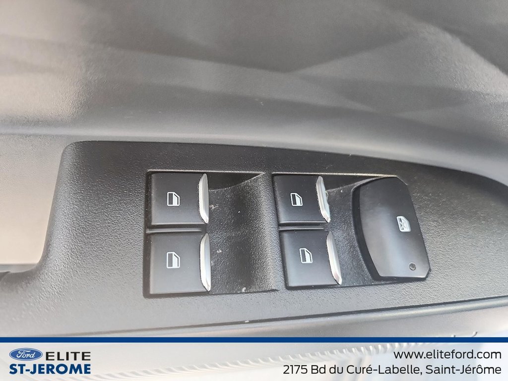 Ford Maverick XL,HYBRIDE,FWD,HITCH,BLUETOOTH,AUCUN ACCIDENT 2022 à Charlemagne, Québec - 9 - w1024h768px