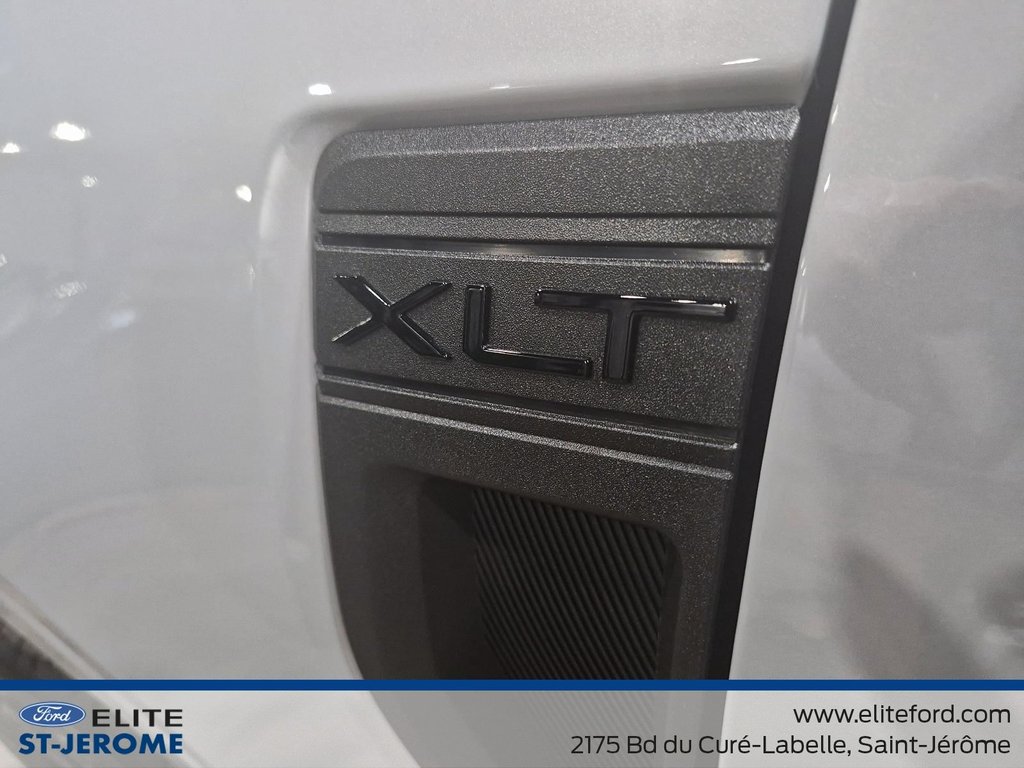 2025 Ford Maverick XLT,AWD,EMPATTEMENT DE 121 PO, ENSEMBLE NOIR in Charlemagne, Quebec - 11 - w1024h768px
