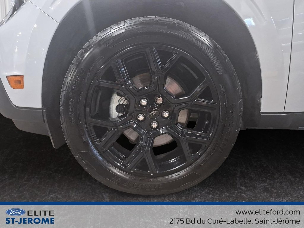 2025 Ford Maverick XLT,AWD,EMPATTEMENT DE 121 PO, ENSEMBLE NOIR in Charlemagne, Quebec - 13 - w1024h768px