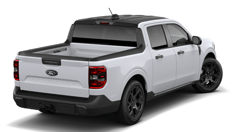 2026 Ford Maverick XLT in Charlemagne, Quebec - 3 - w1024h768px