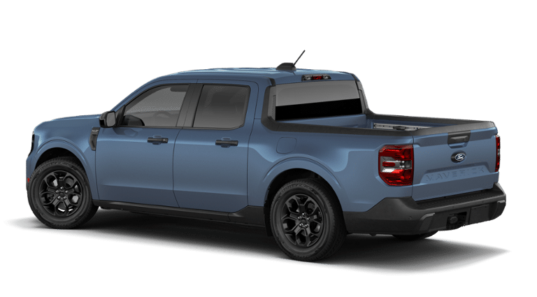 2026 Ford Maverick XLT in Charlemagne, Quebec - 2 - w1024h768px