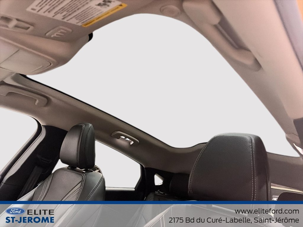 2022 Ford Mustang Mach-E Premium, Grosse Batterie in Charlemagne, Quebec - 25 - w1024h768px