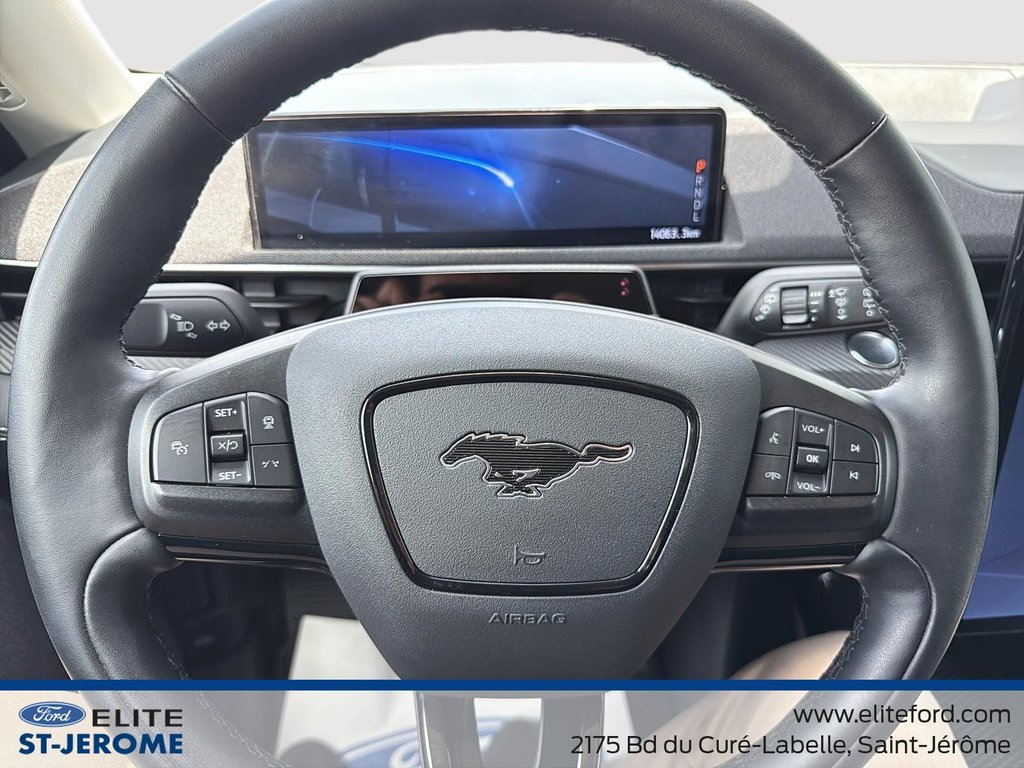 Ford Mustang Mach-E SELECT,100% ELECTRIQUE,CUIR,GPS,SIEGE CHAUFFANT 2024 à Charlemagne, Québec - 12 - w1024h768px