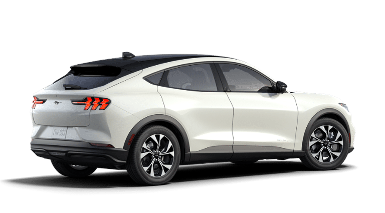 Ford Mustang Mach-E Select 2025 à Charlemagne, Québec - 3 - w1024h768px