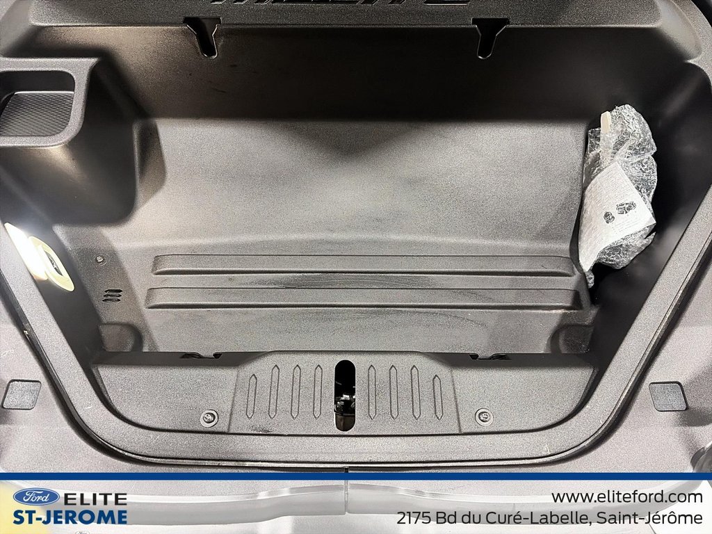 Ford Mustang Mach-E Select,AWD 2025 à Charlemagne, Québec - 15 - w1024h768px