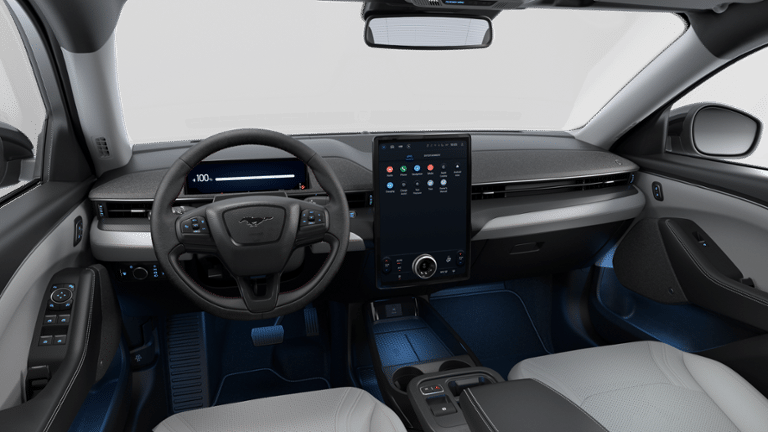 2026 Ford Mustang Mach-E Premium in Charlemagne, Quebec - 7 - w1024h768px