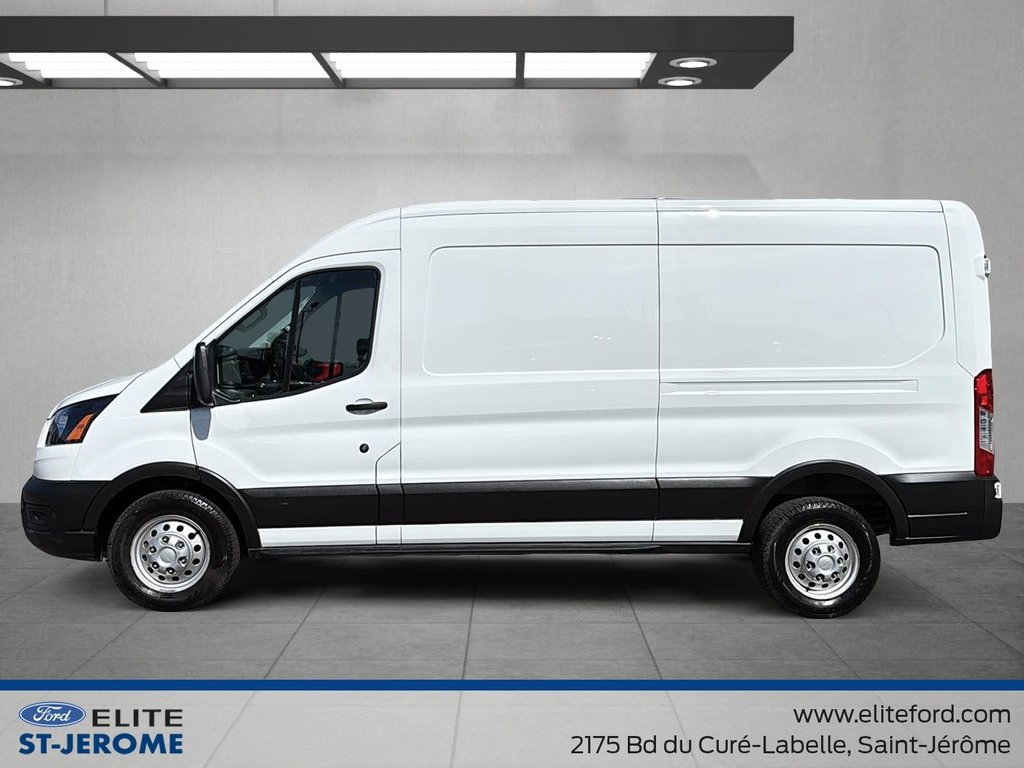 Ford Transit Cargo Van T-250 AWD, MEDIUM ROOF, 148'' WHEELBASE, CRUISE CO 2023 à Charlemagne, Québec - 3 - w1024h768px