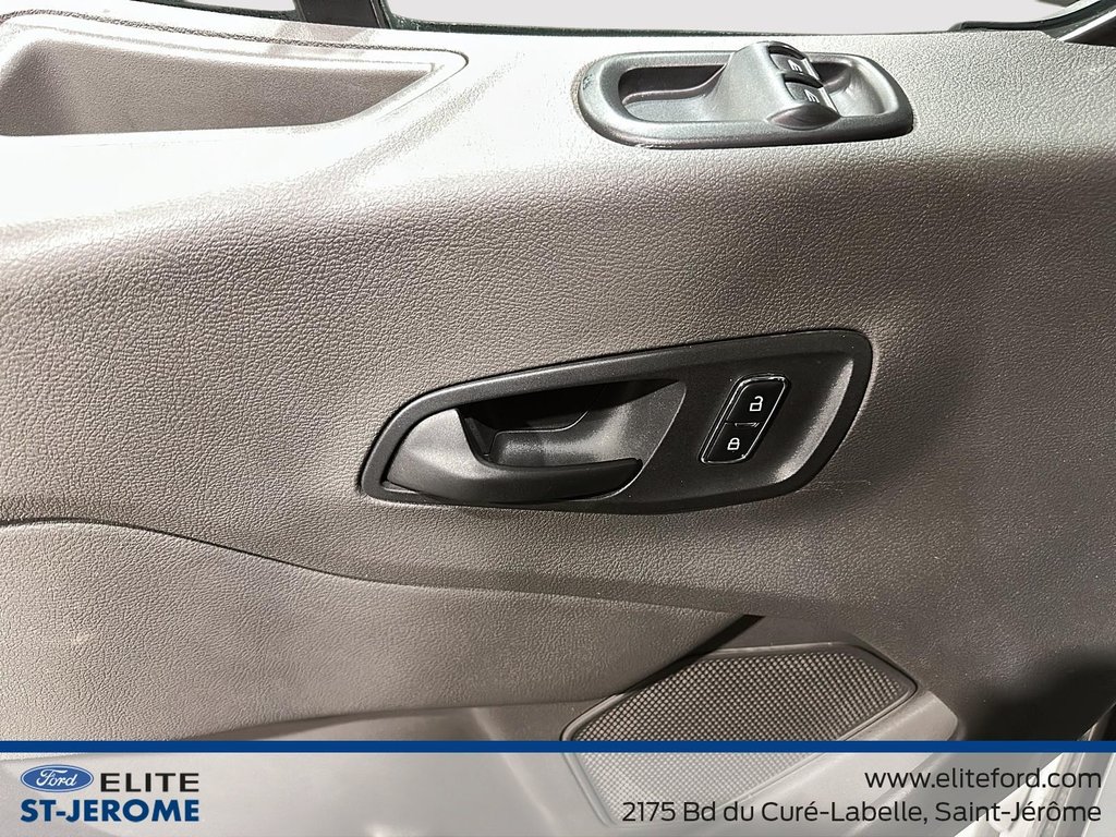 Ford Transit Cargo Van T-250  AWD TOIT MOYEN, 148PO, CRUISE CONTROLE, ENS 2023 à Charlemagne, Québec - 18 - w1024h768px