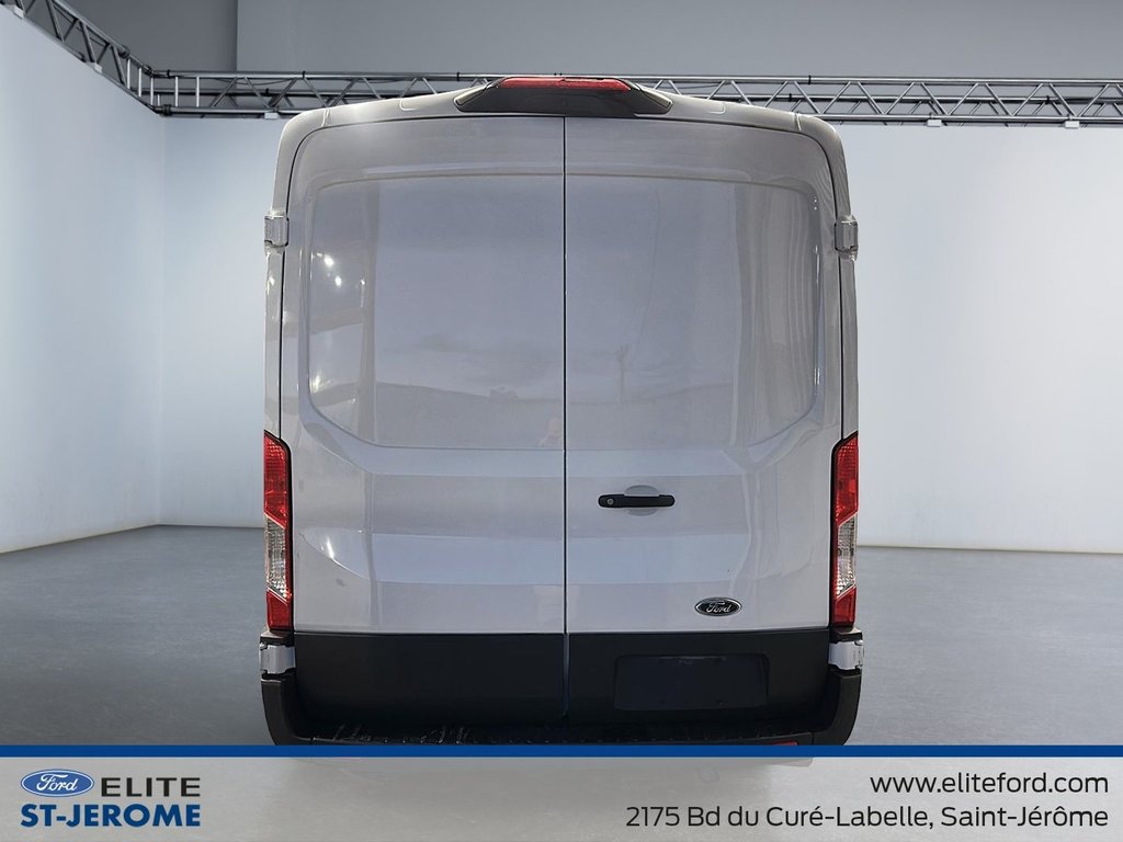 Ford Transit Cargo Van T-250  AWD TOIT MOYEN, 148PO, CRUISE CONTROLE, ENS 2023 à Charlemagne, Québec - 5 - w1024h768px