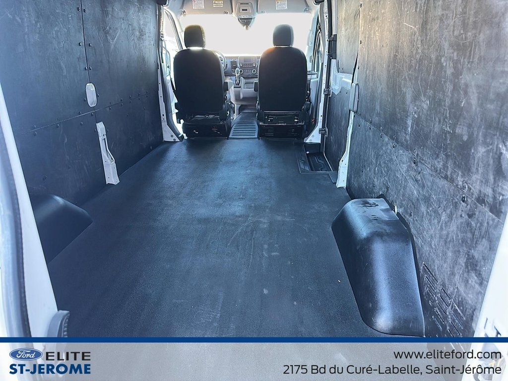 Ford Transit Cargo Van AWD,BASE,EMPATTEMENT 148,HIGH ROOF,CAMERA DE RECUL 2023 à Charlemagne, Québec - 23 - w1024h768px