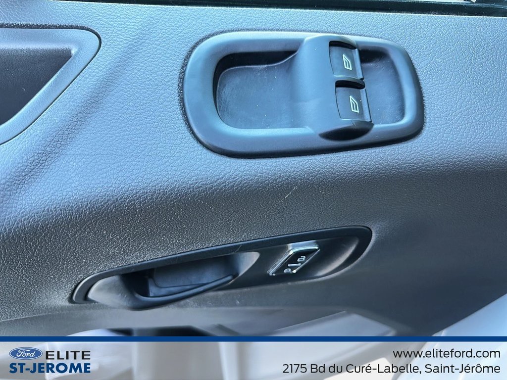 Ford Transit Cargo Van AWD,BASE,EMPATTEMENT 148,HIGH ROOF,CAMERA DE RECUL 2023 à Charlemagne, Québec - 18 - w1024h768px