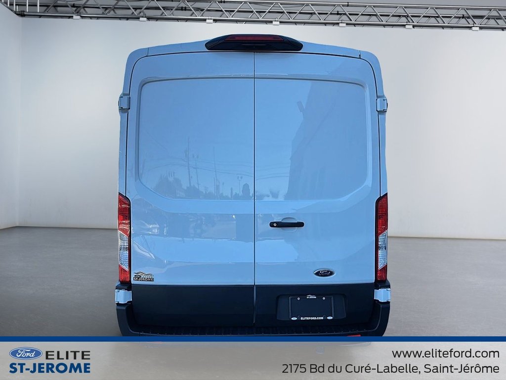 Ford Transit Cargo Van AWD,BASE,EMPATTEMENT 148,HIGH ROOF,CAMERA DE RECUL 2023 à Charlemagne, Québec - 5 - w1024h768px