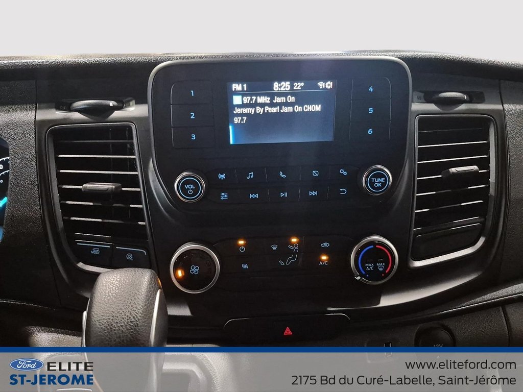 2024 Ford Transit Cargo Van 250,RWD,Toit Medium, 148po, V6 3,5L in Charlemagne, Quebec - 15 - w1024h768px