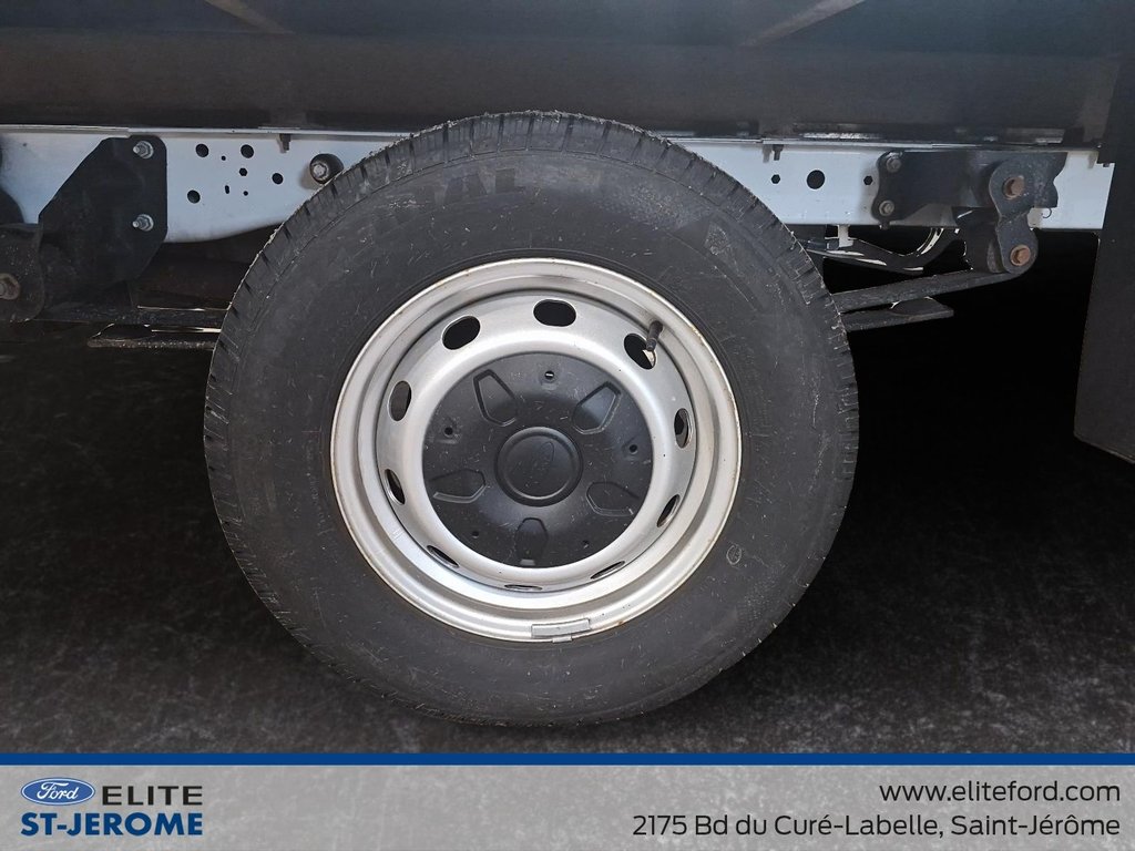 2024 Ford Transit Cutaway TRANSIT T-350, 12 PIED in Saint-Jérôme, Quebec - 11 - w1024h768px