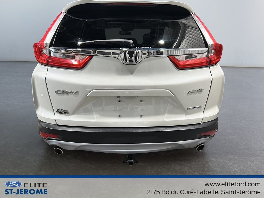 2017 Honda CR-V Touring in Charlemagne, Quebec - 5 - w1024h768px