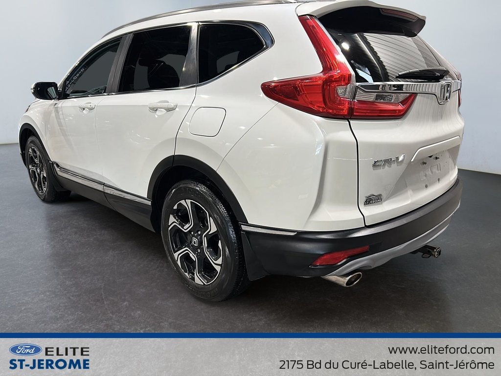 2017 Honda CR-V Touring in Charlemagne, Quebec - 7 - w1024h768px