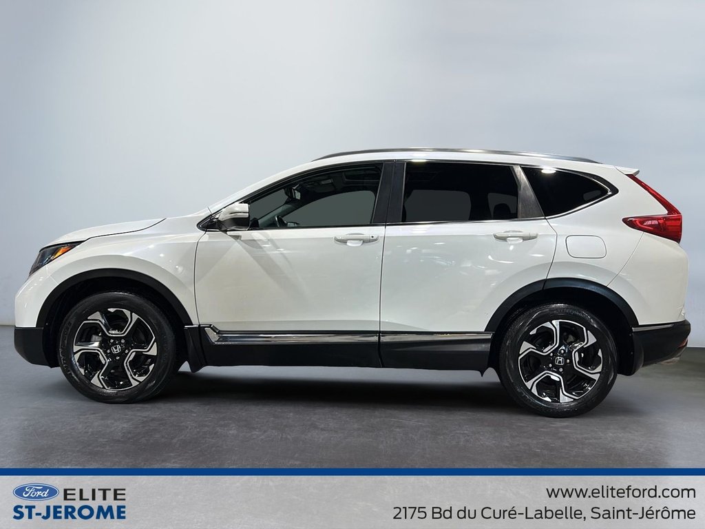 2017 Honda CR-V Touring in Charlemagne, Quebec - 9 - w1024h768px